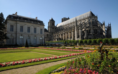 RESTO FRANCE EXPERTS FÊTE SON DEUXIÈME PRINTEMPS À BOURGES LES 24 ET 25 JUIN PROCHAINS. QUE LES 24H COMMENCENT !